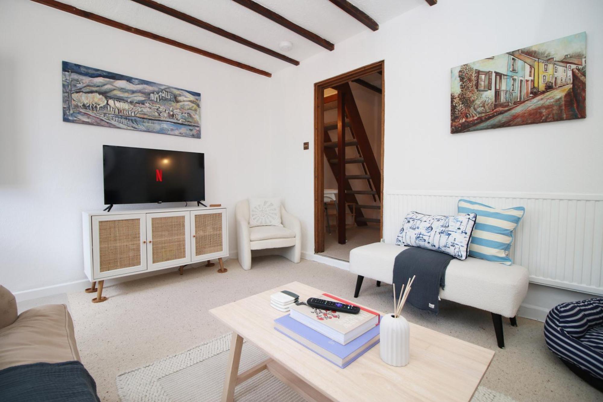 Little Gem In The Mumbles! Fishermans Cottage With Log Burner, Dog Friendly And Welcome Breakfast Hamper! Экстерьер фото