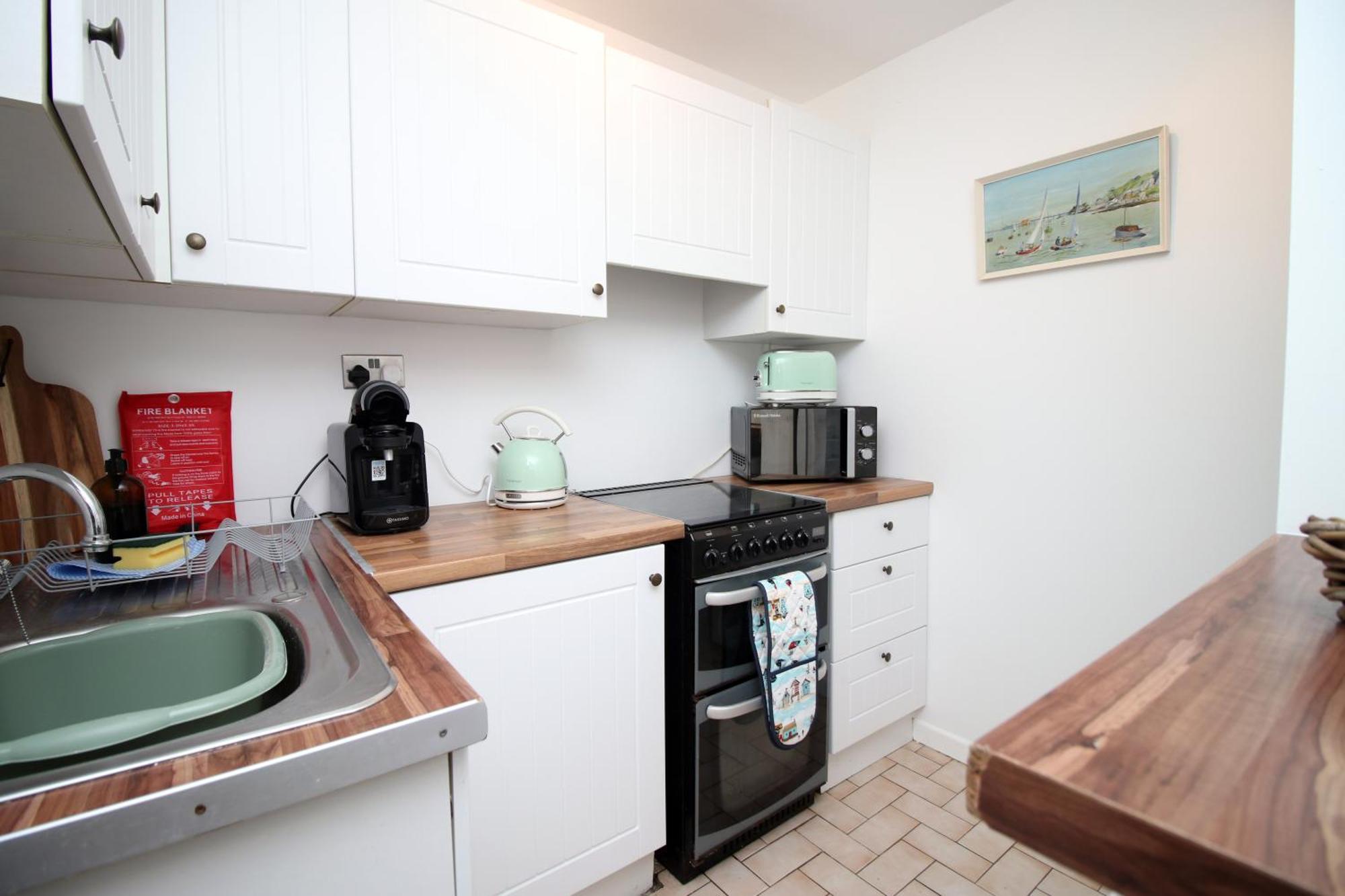 Little Gem In The Mumbles! Fishermans Cottage With Log Burner, Dog Friendly And Welcome Breakfast Hamper! Экстерьер фото